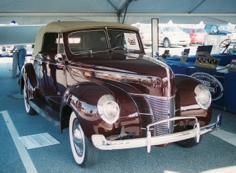 1940 Ford Deluxe Coupe